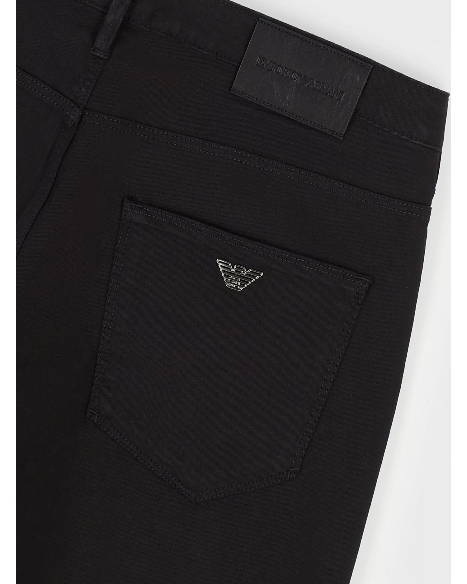 Emporio Armani Emporio Armani Mens J06 Slim Fit Stretch Gabardine Jeans Nero Black 6 Emporio Armani Emporio Armani Mens J06 Slim Fit Stretch Gabardine Jeans Nero Black - Image 4