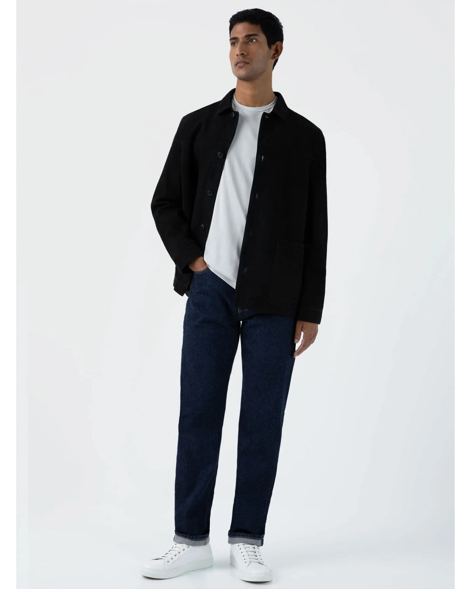 Sunspel Mens Classic T-Shirt Light Smoke Grey 5 Sunspel Mens Classic T-Shirt Light Smoke Grey - Image 3